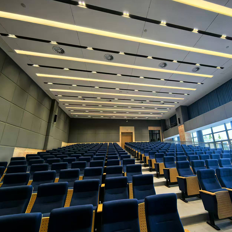 Tấm cách âm bọc da với miếng bọt biển có hiệu quả trong việc bảo vệ con người khỏi bị thương